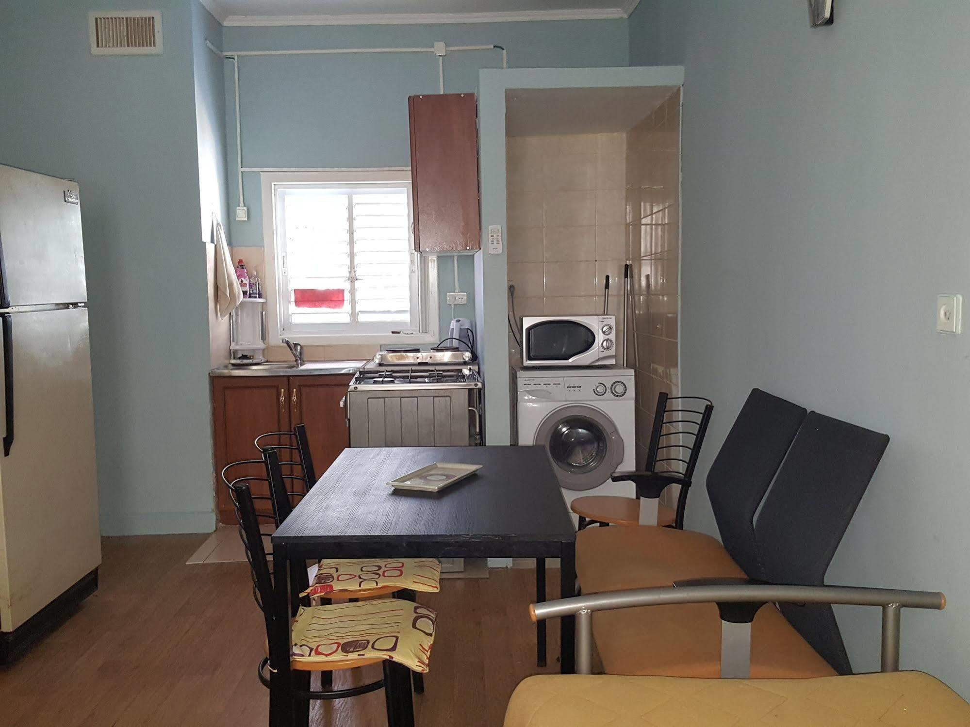 Netanya Motel Pierre Esterno foto