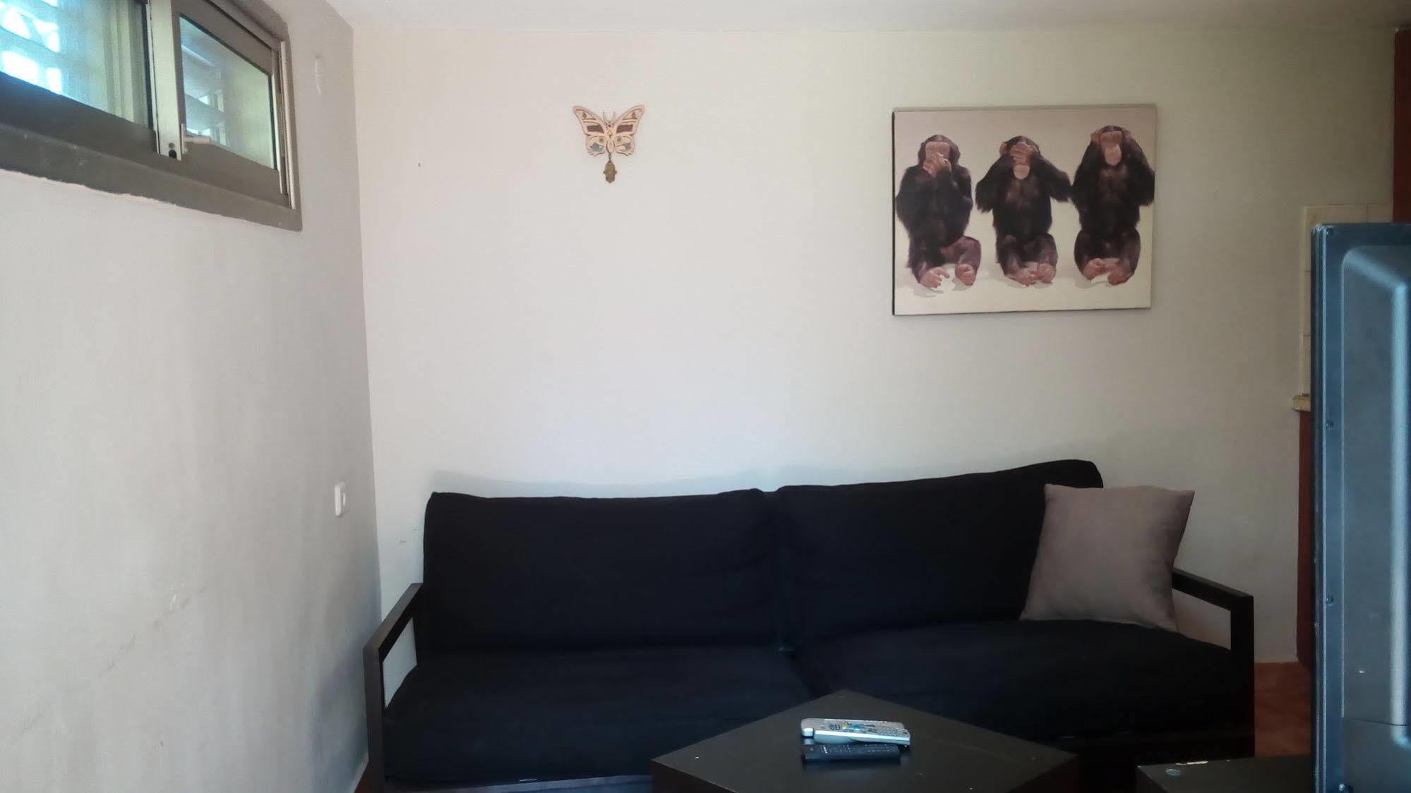 Netanya Motel Pierre Esterno foto